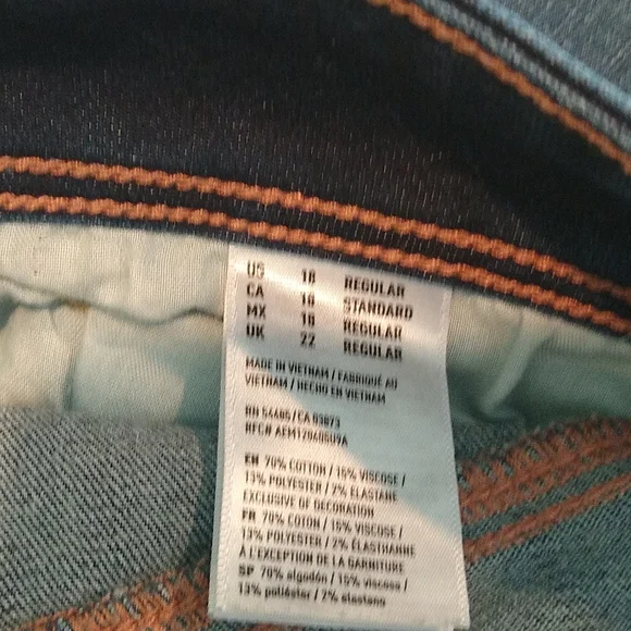 American Eagle Kick Boot Jeans - Size 18 Aeo Denim X - Picture 9 of 9